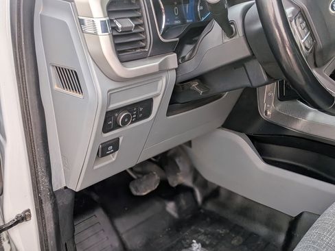 Used 2022 Ford F150 XLT w/ Equipment Group 301A Mid image 16