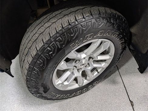 Certified 2022 Chevrolet Silverado 1500 RST image 10