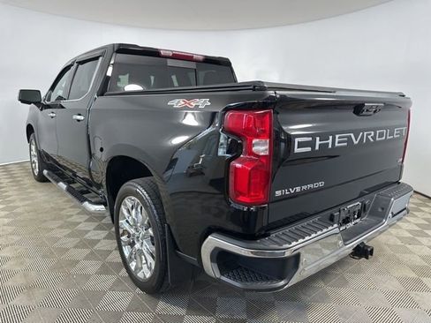 Used 2023 Chevrolet Silverado 1500 LTZ w/ LTZ Premium Package AWD/4WD image 3