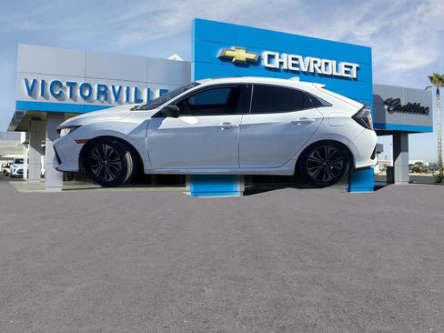 Used 2018 Honda Civic EX image 8
