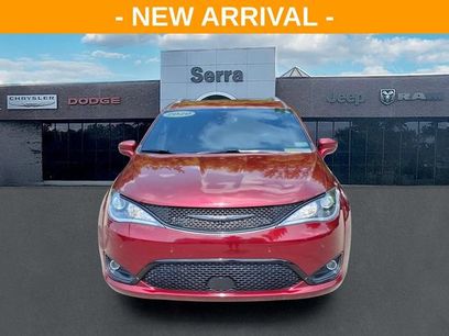 Used 2020 Chrysler Pacifica Touring-L w/ Advanced Safetytec Group