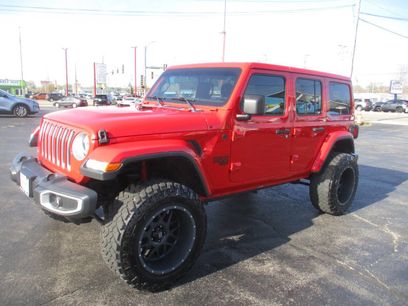 Used 2019 Jeep Wrangler Unlimited Sahara w/ Uconnect 4C Nav & Sound Group