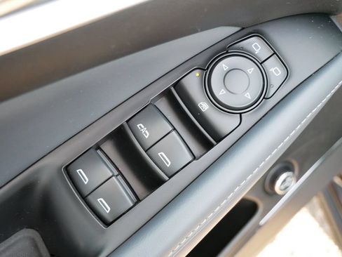 Used 2024 Buick Enclave Essence w/ Trailering Package, 5000 lbs. AWD/4WD image 14