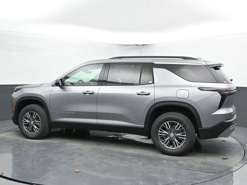 New 2026 Chevrolet Traverse LT w/ Driver Confidence Package image 5