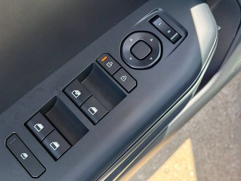 New 2026 Kia K4 FWD image 19