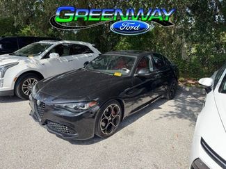 Used 2024 Alfa Romeo Giulia Veloce RWD video 1