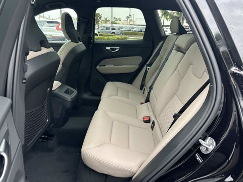 New 2026 Volvo XC60 B5 Core image 17