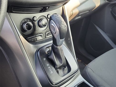 Used 2013 Ford Escape S image 30