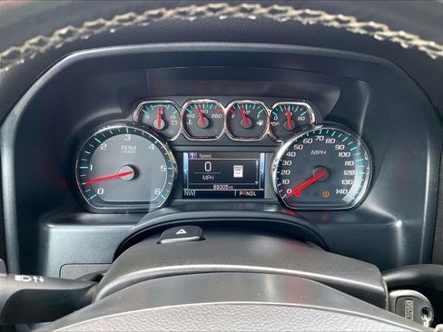 Used 2018 Chevrolet Silverado 1500 LT w/ All Star Edition AWD/4WD image 15