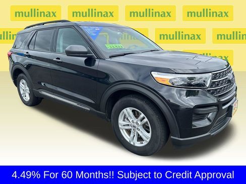 Certified 2024 Ford Explorer XLT AWD/4WD image 1