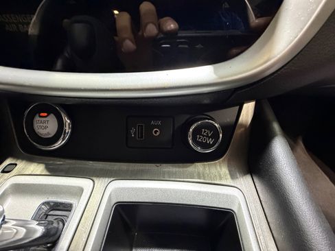 Used 2018 Nissan Murano SL w/ Midnight Edition Package FWD image 31