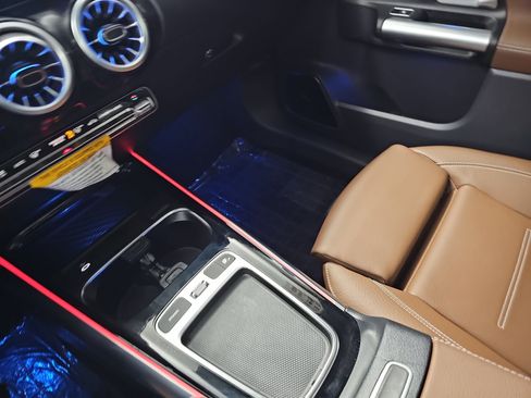 Certified 2025 Mercedes-Benz GLA 250 GLA 250 image 27