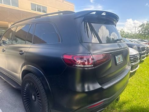 Used 2023 Mercedes-Benz GLS 450 4MATIC image 7