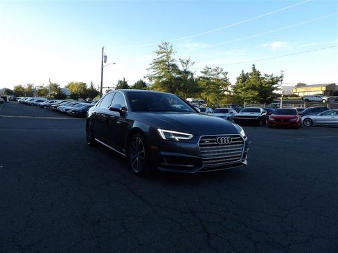 Used 2018 Audi S4 Prestige w/ Prestige Package image 2
