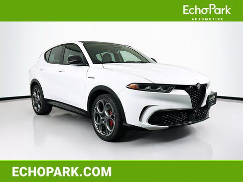 Used 2024 Alfa Romeo Tonale Veloce AWD/4WD image 1
