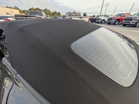 Used 2017 Chevrolet Camaro SS image 25