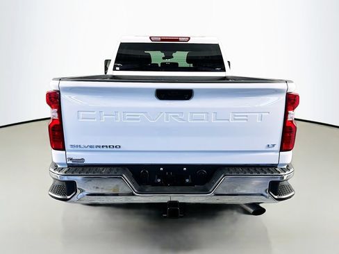Used 2025 Chevrolet Silverado 2500 LT AWD/4WD image 6