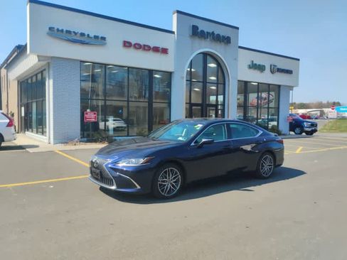 Used 2021 Lexus ES 350 w/ Premium Package image 1