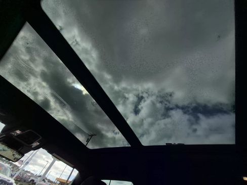 Used 2021 RAM 1500 Limited w/ Night Edition image 19