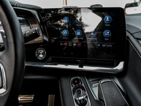 Used 2020 Chevrolet Corvette Stingray Coupe w/ 1LT image 33