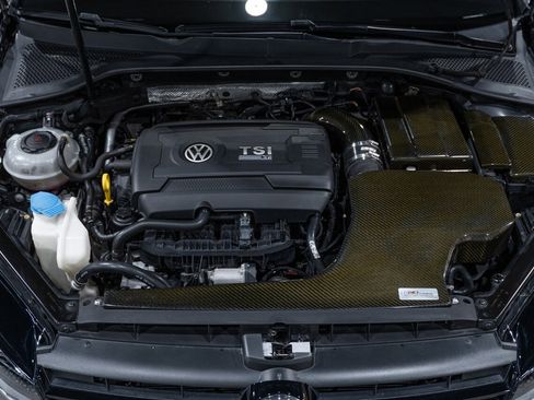 Used 2019 Volkswagen Golf R 4-Door image 46