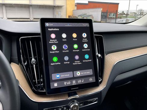 Used 2026 Volvo XC60 B5 Ultra w/ Climate Package image 35