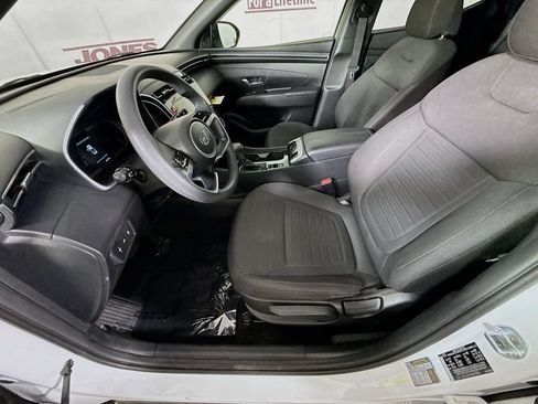Certified 2022 Hyundai Santa Cruz SE w/ Cargo Package FWD image 24