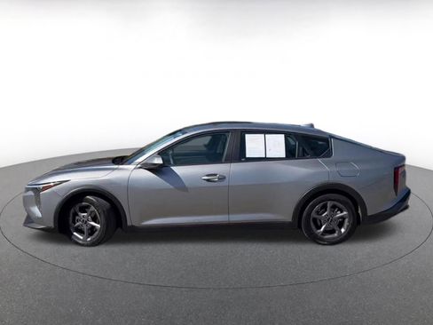 Used 2025 Kia K4 FWD image 9
