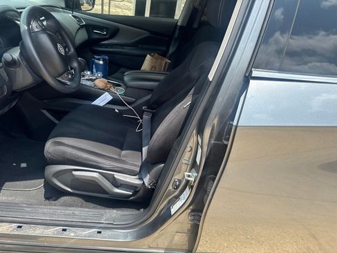 Used 2023 Nissan Murano S FWD image 9