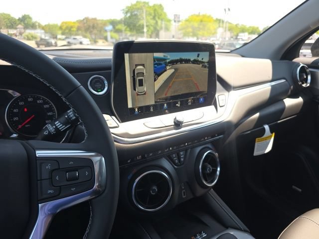New 2026 Chevrolet Blazer LT AWD/4WD image 23