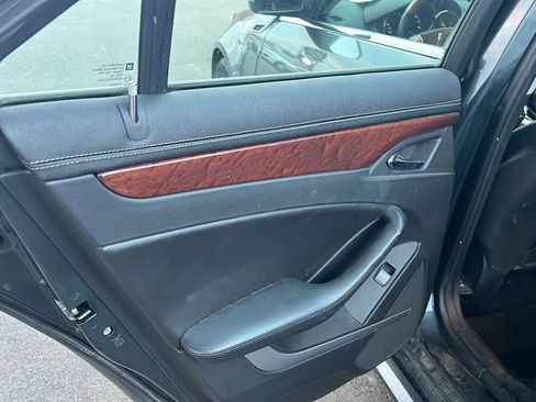 Used 2011 Cadillac CTS Luxury image 28