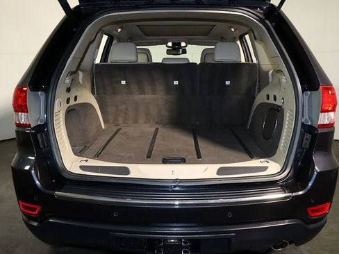 Used 2012 Jeep Grand Cherokee Overland image 29