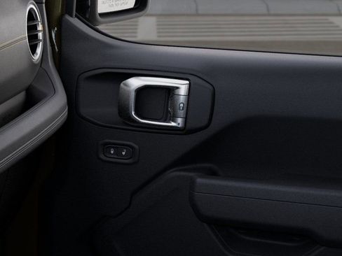 New 2025 Jeep Gladiator Sport w/ Premium Package image 25