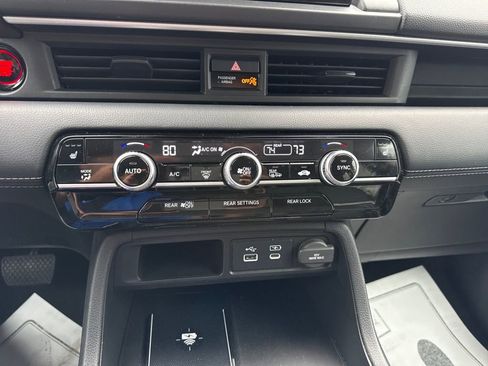 Used 2023 Honda Pilot Touring image 22