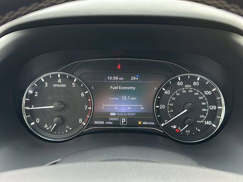 Used 2023 INFINITI QX80 Premium Select w/ Cargo Package image 19