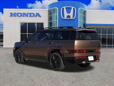 Used 2024 Hyundai Santa Fe Calligraphy FWD image 5