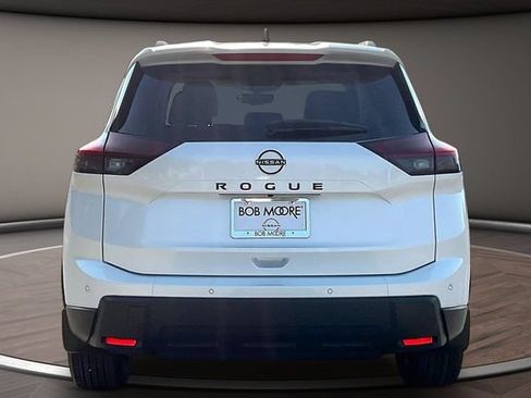 New 2026 Nissan Rogue Dark Armor FWD image 4