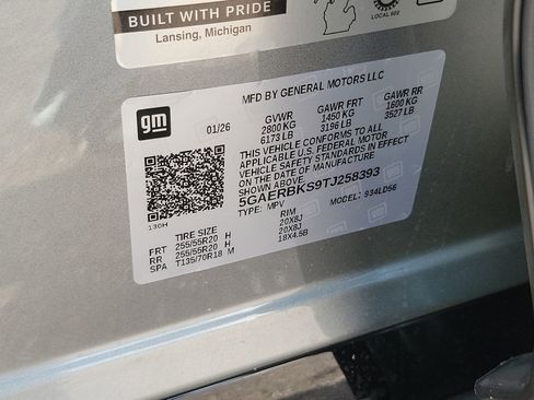 New 2026 Buick Enclave Sport Touring w/ Power Package FWD image 29