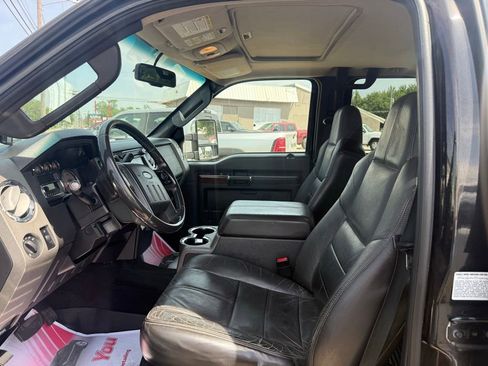 Used 2010 Ford F350 Lariat AWD/4WD image 6