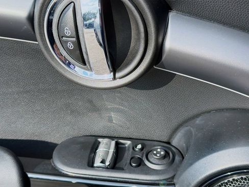 Used 2024 MINI Cooper S FWD image 21