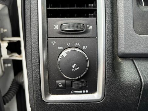 Used 2016 RAM 1500 Lone Star image 15