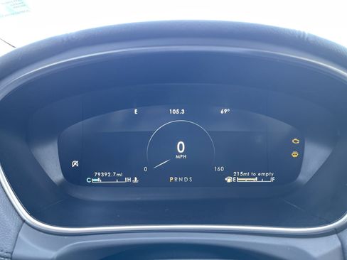 Used 2019 Lincoln Nautilus Select image 21