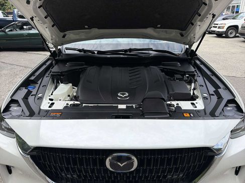 Used 2024 MAZDA CX-90 3.3 Turbo w/ Preferred Plus AWD/4WD image 29