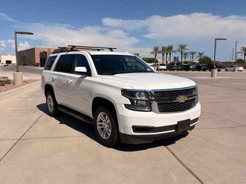 Used 2020 Chevrolet Tahoe LS w/ Enhanced Driver Alert Package AWD/4WD image 4