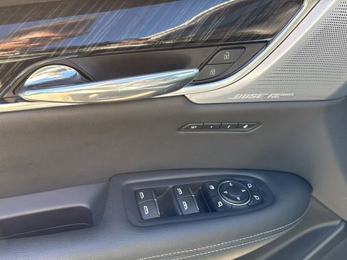 Certified 2022 Cadillac XT6 Premium Luxury w/ Technology Package image 11