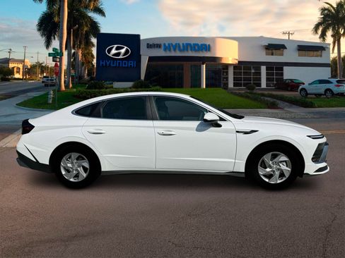 New 2025 Hyundai Sonata SE image 9