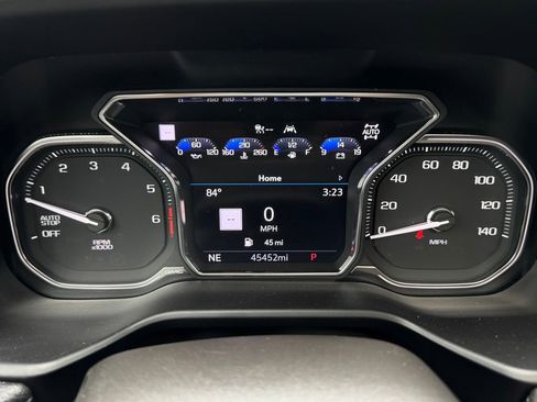 Used 2021 GMC Yukon Denali w/ Denali Ultimate Package AWD/4WD image 26