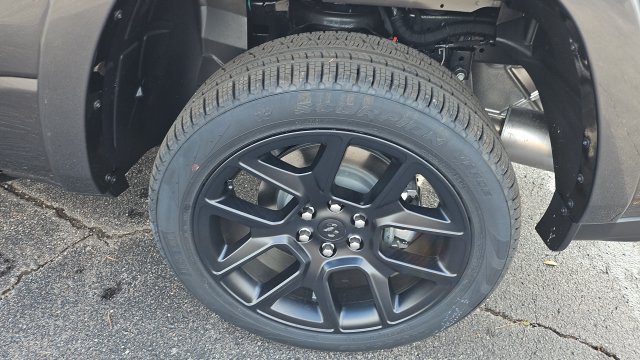 New 2027 RAM 1500 Laramie AWD/4WD image 4