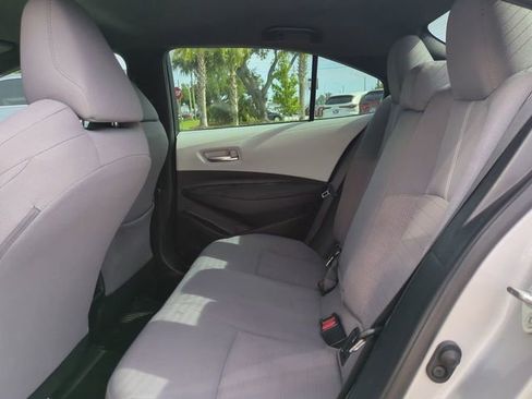 Used 2021 Toyota Corolla SE FWD image 16