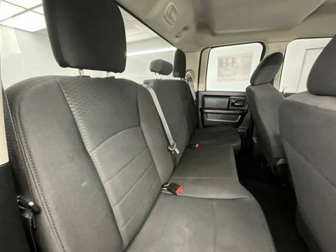 Used 2019 RAM 1500 Express AWD/4WD image 14